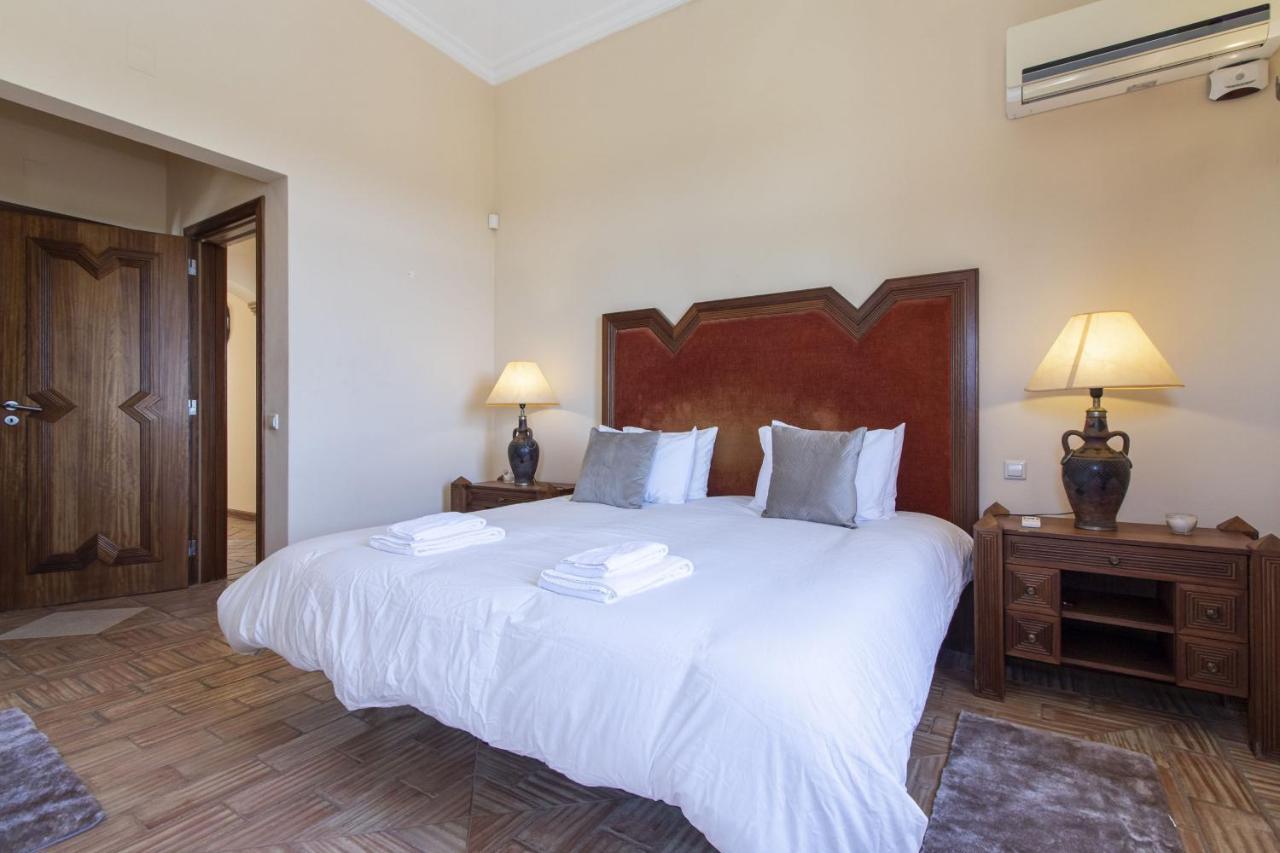 Quinta Dionysus Villa *
